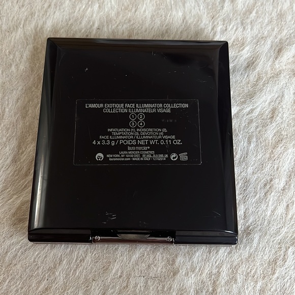 Laura Mercier Highlighter Palette - Picture 4 of 4